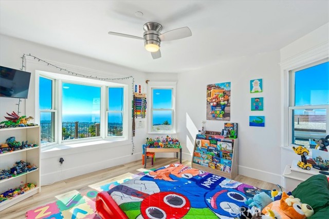 507 Via Florida, San Clemente CA: https://media.crmls.org/medias/87d4bf19-d786-4be0-878c-085616281bf9.jpg