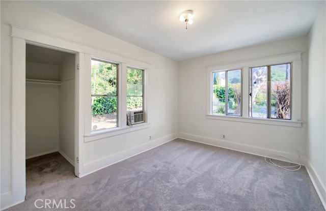 7709 Beckett Street, Tujunga CA: https://media.crmls.org/medias/87d4c6b7-6fba-4d3d-b6ce-c806ba4c8d93.jpg