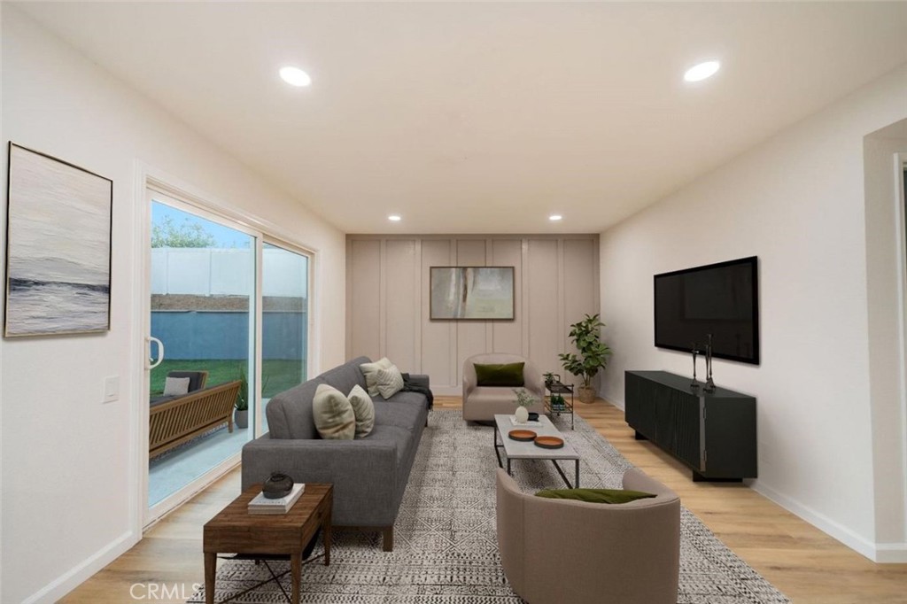 MLS #WS25280552 image #9