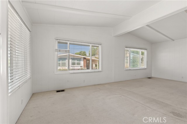 Detail Gallery Image 5 of 50 For 5200 Irvine Blvd. Spc 194, Irvine,  CA 92620 - 2 Beds | 2 Baths