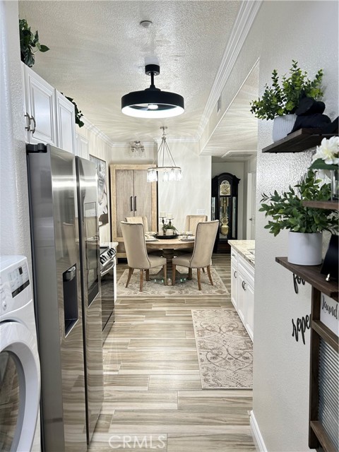 41410 Juniper Street, Murrieta CA: https://media.crmls.org/medias/87d7b193-1246-4698-a84a-6bd72aac240b.jpg