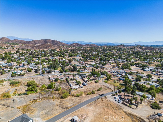 Detail Gallery Image 20 of 51 For 28490 Connecticut Dr, Menifee,  CA 92587 - – Beds | – Baths