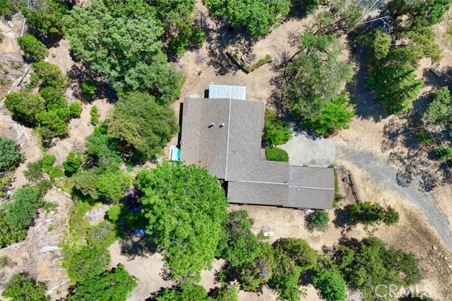 5621 Ponderosa Court, Mariposa CA: https://media.crmls.org/medias/87d8b433-5c8d-4645-b4b2-b81086257792.jpg