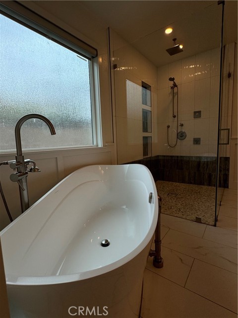 204 E I Street, Ontario CA: https://media.crmls.org/medias/87d9861d-daa8-48d9-8524-c48a296f5f02.jpg