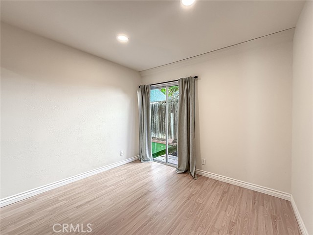 Detail Gallery Image 22 of 42 For 896 Bright Star St, Thousand Oaks,  CA 91360 - 4 Beds | 2 Baths