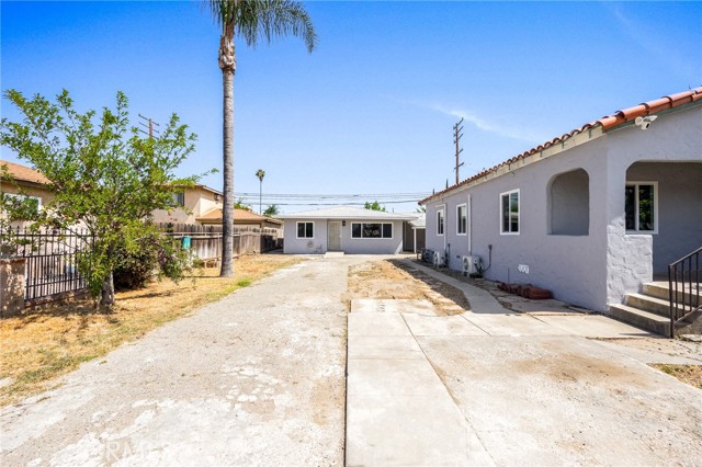 1163 W 3rd Street, Pomona CA: https://media.crmls.org/medias/87da236c-0b0e-4fe0-85b4-fbbd604eba4d.jpg