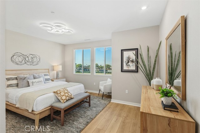 Detail Gallery Image 17 of 31 For 109 S Laxore St #303,  Anaheim,  CA 92804 - 4 Beds | 3/1 Baths