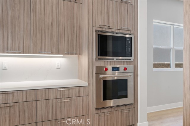 Detail Gallery Image 14 of 53 For 20637 W Hummingbird, Porter Ranch,  CA 91326 - 5 Beds | 5/1 Baths