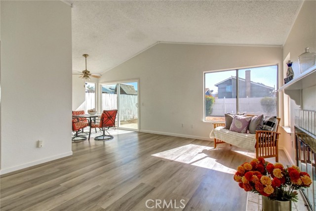 Detail Gallery Image 4 of 25 For 14934 Curry, Moreno Valley,  CA 92553 - 3 Beds | 2 Baths