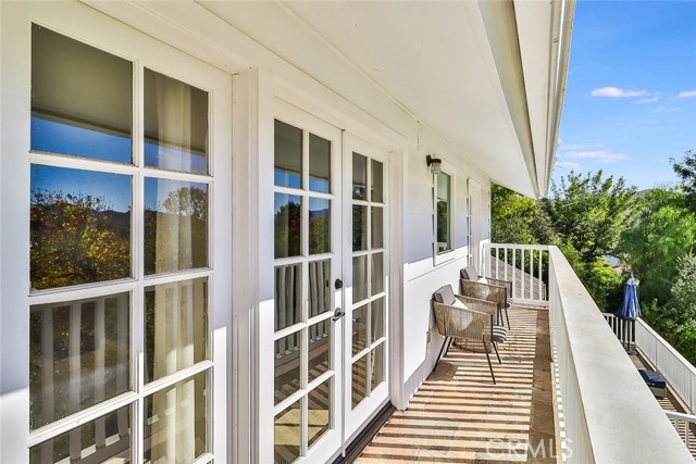 Detail Gallery Image 24 of 40 For 28241 Foothill Drive, Agoura Hills,  CA 91301 - 6 Beds | 4 Baths