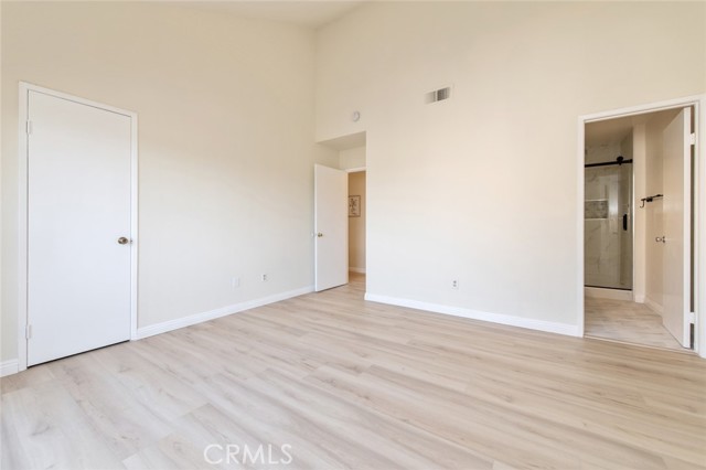 2038 S Bon View Avenue, Ontario CA: https://media.crmls.org/medias/87ddb76f-f6e5-4bea-beb9-95eb1b0f0dc7.jpg