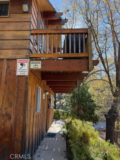 Detail Gallery Image 2 of 19 For 29259 Arrowhead, Cedar Glen,  CA 92321 - 3 Beds | 2 Baths