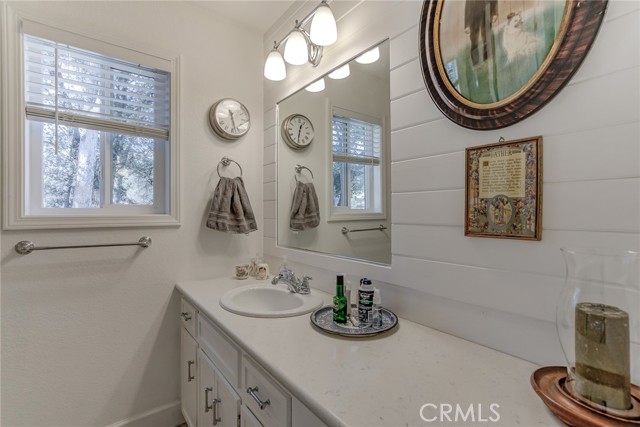 Detail Gallery Image 15 of 54 For 18601 Stallion Dr, Red Bluff,  CA 96080 - 3 Beds | 2 Baths