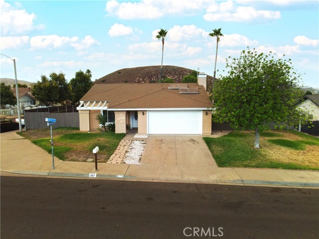 257 Ohio St, Lake Elsinore, CA 92530