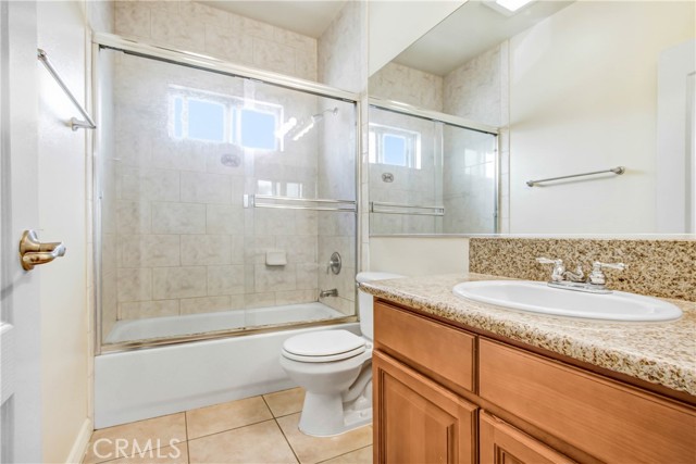 Detail Gallery Image 17 of 21 For 1172 E Grand Ave, Pomona,  CA 91766 - 4 Beds | 2 Baths