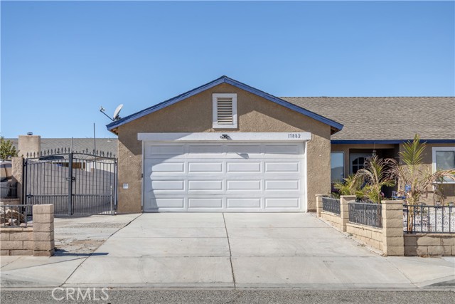 Detail Gallery Image 2 of 24 For 17882 Juniper St, Adelanto,  CA 92301 - 3 Beds | 2 Baths