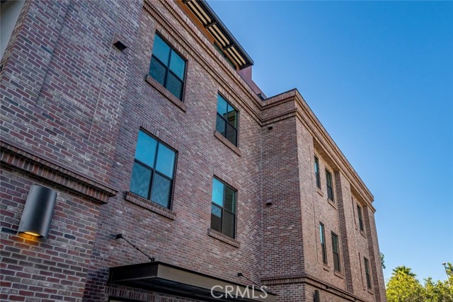 Detail Gallery Image 2 of 68 For 581 Higuera St #308,  San Luis Obispo,  CA 93401 - 1 Beds | 1 Baths