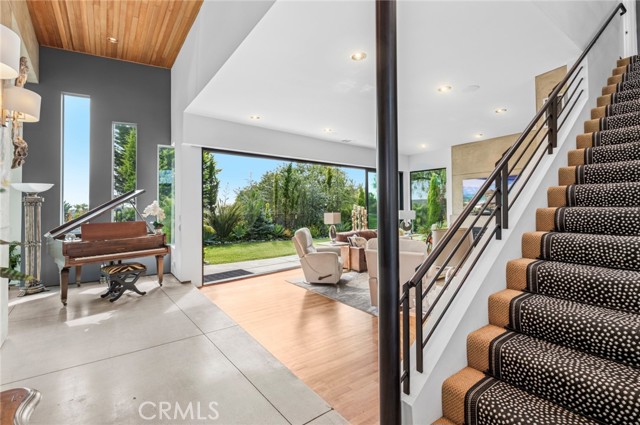 3251 Rimcrest Circle, Laguna Beach CA: https://media.crmls.org/medias/87e0643d-bba9-45ff-abb0-fe852b600c9d.jpg