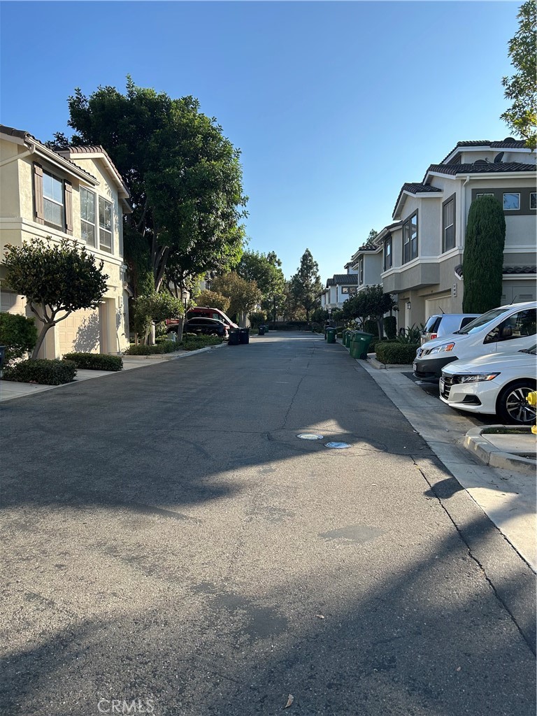 https://media.crmls.org/medias/87e090c7-84a6-46c1-b27f-b6fdba2dcae4.jpg?preset=X-Large