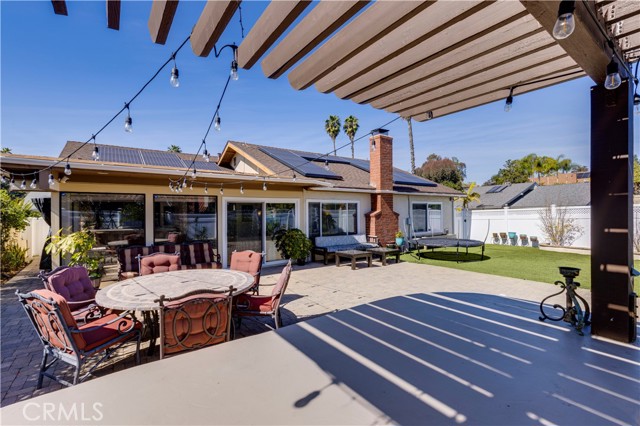 24652 Caverna, Mission Viejo CA: https://media.crmls.org/medias/87e0b216-daf6-4523-a438-14efc388daf7.jpg