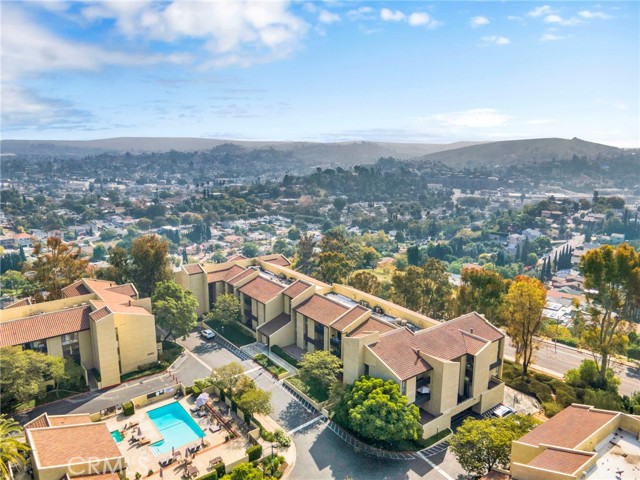 4040 Via Marisol, Highland Park CA: https://media.crmls.org/medias/87e11023-89ee-479c-b95c-cd64274abf0b.jpg