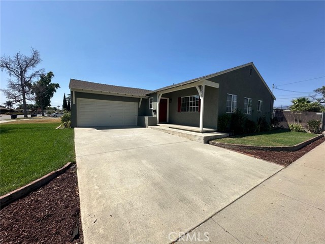 Detail Gallery Image 2 of 13 For 1025 Bonnie Brae, Pomona,  CA 91767 - 3 Beds | 2 Baths