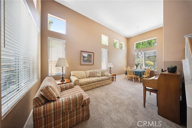 27628 Deerfield Lane, Valencia CA: https://media.crmls.org/medias/87e2b63a-3019-4eac-8d71-134dc1734119.jpg