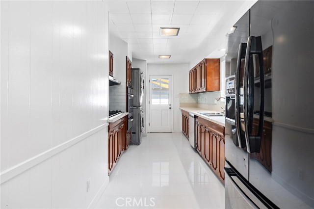 Kitchen -Galley View