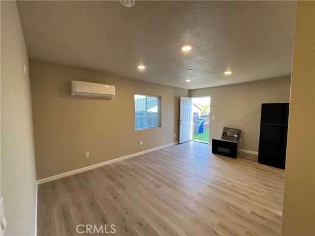 Detail Gallery Image 11 of 30 For 1172 E Rice Ranch Rd #101, 102,  Santa Maria,  CA 93455 - 7 Beds | 4 Baths