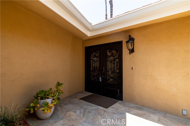 Detail Gallery Image 5 of 61 For 22280 Village Way Dr, Canyon Lake,  CA 92587 - 3 Beds | 2/1 Baths