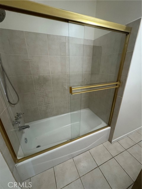 Detail Gallery Image 37 of 69 For 5118 Newcastle Ave, Encino,  CA 91316 - 3 Beds | 2 Baths