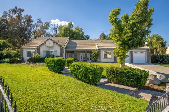 Front Image Thumbnail for CRCV25241343