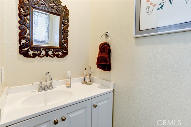 Detail Gallery Image 12 of 27 For 13901 Olive View Ln #6,  Sylmar,  CA 91342 - 3 Beds | 2/1 Baths