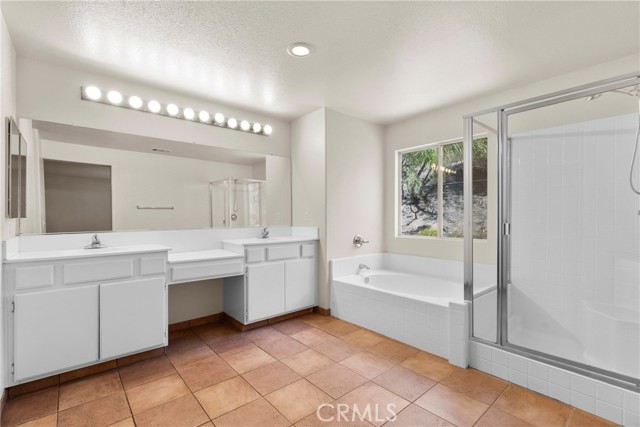 Detail Gallery Image 18 of 41 For 16200 Setting Sun Cir, Riverside,  CA 92503 - 4 Beds | 2/1 Baths