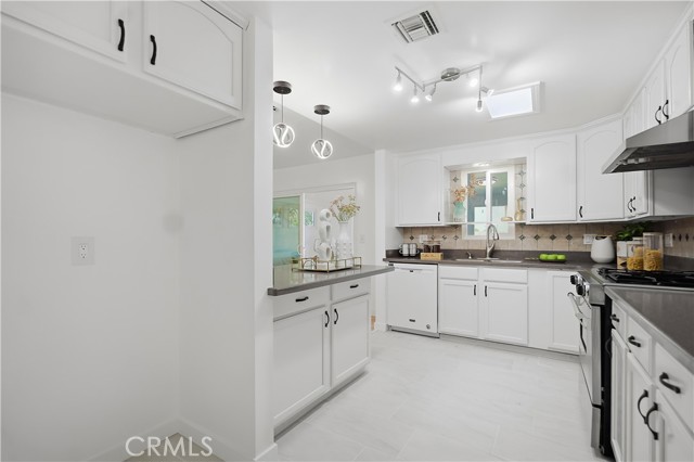 Detail Gallery Image 9 of 34 For 329 Orange St, San Gabriel,  CA 91776 - 3 Beds | 2 Baths