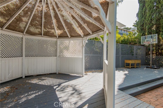 4602 Hurford Terrace, Encino CA: https://media.crmls.org/medias/87e9613f-81de-41a7-8c17-8c347a7536c1.jpg