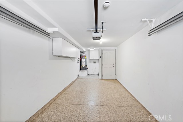 703 Marguerite Avenue, Corona del Mar CA: https://media.crmls.org/medias/87e97959-7562-4f5b-9e28-d2dac3c2c970.jpg