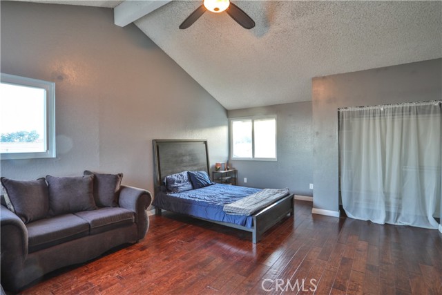 6073 Cameo Street, Rancho Cucamonga CA: https://media.crmls.org/medias/87eae70a-f31e-491e-bd78-a5529ce03a0a.jpg