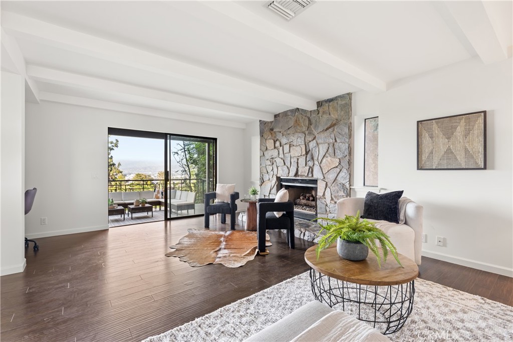 3622 Roberts View PlaceStudio City img 21
