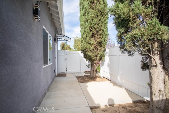 Detail Gallery Image 23 of 29 For 16327 Kalisher St, Granada Hills,  CA 91344 - 1 Beds | 1 Baths