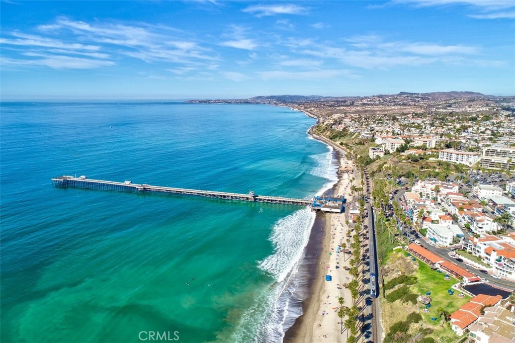 https://media.crmls.org/medias/87eef60f-9342-4184-b488-11c051d03b20.jpg?preset=X-Large