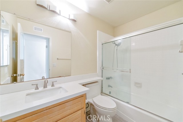 Detail Gallery Image 17 of 23 For 11 Auburn Aisle, Irvine,  CA 92612 - 2 Beds | 2 Baths