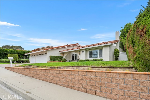 4077 Rousseau Lane, Palos Verdes Peninsula, California 90274, 3 Bedrooms Bedrooms, ,2 BathroomsBathrooms,Residential,For Sale,Rousseau,SB25236323