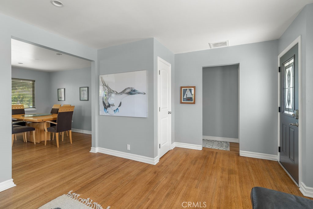 MLS #SB25154373 img 7