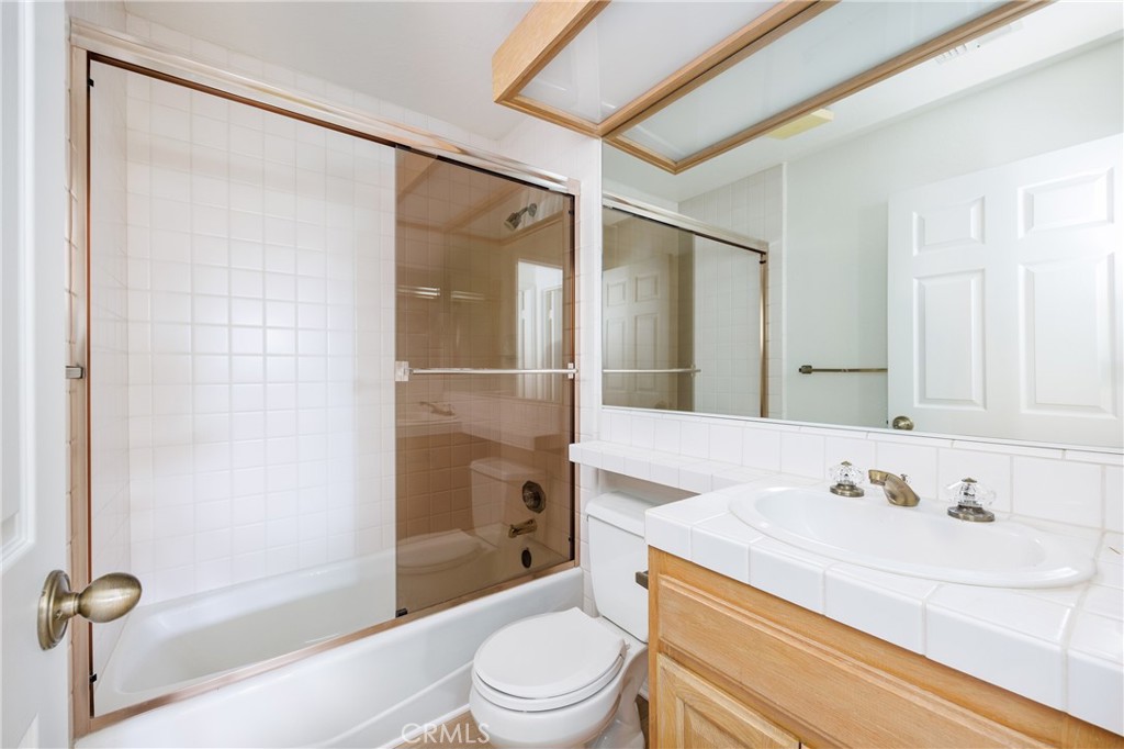332 Locust Street B