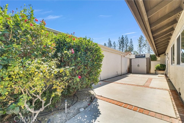 Image 33 of 35 For 6437 Calle Del Norte