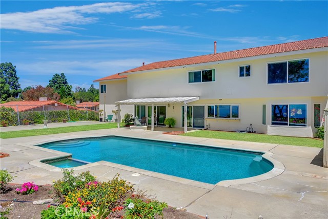 30225 Avenida De Calma, Rancho Palos Verdes, California 90275, 5 Bedrooms Bedrooms, ,4 BathroomsBathrooms,Residential,Sold,Avenida De Calma,PV22178996