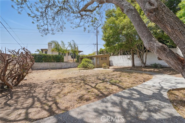 Detail Gallery Image 23 of 31 For 1320 23rd St, Manhattan Beach,  CA 90266 - 3 Beds | 2 Baths