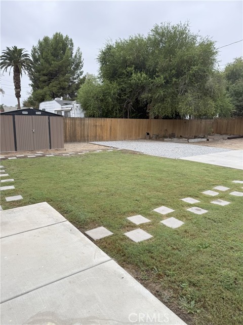 Detail Gallery Image 7 of 11 For 3857 Pine St, Riverside,  CA 92501 - 5 Beds | 4/1 Baths