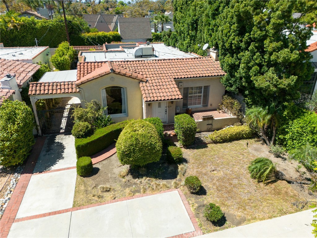 233 S Swall Drive
